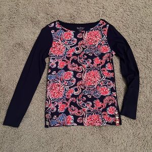 EUC Lilly Pulitzer Bailey top in For the Halibut, sz M (sleeves/back are navy)